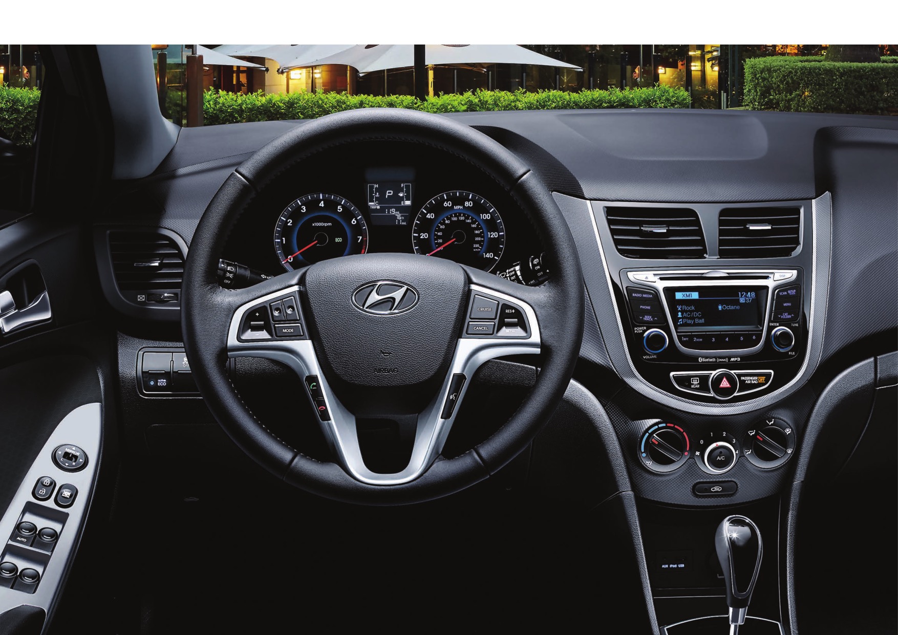 2017 Hyundai Accent Brochure Page 7